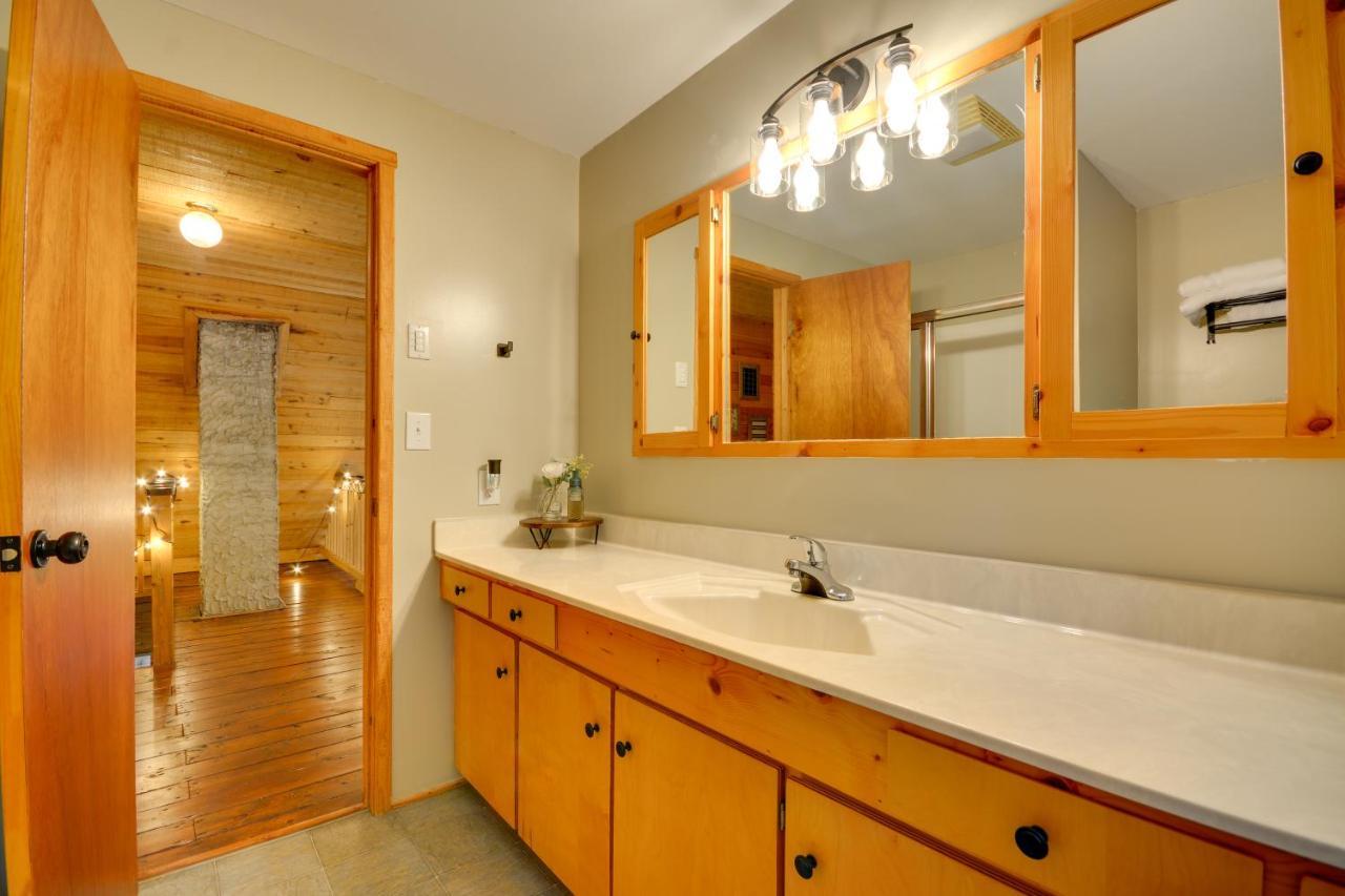Serene Fancy Gap Cabin Retreat In Private Setting! Exterior foto