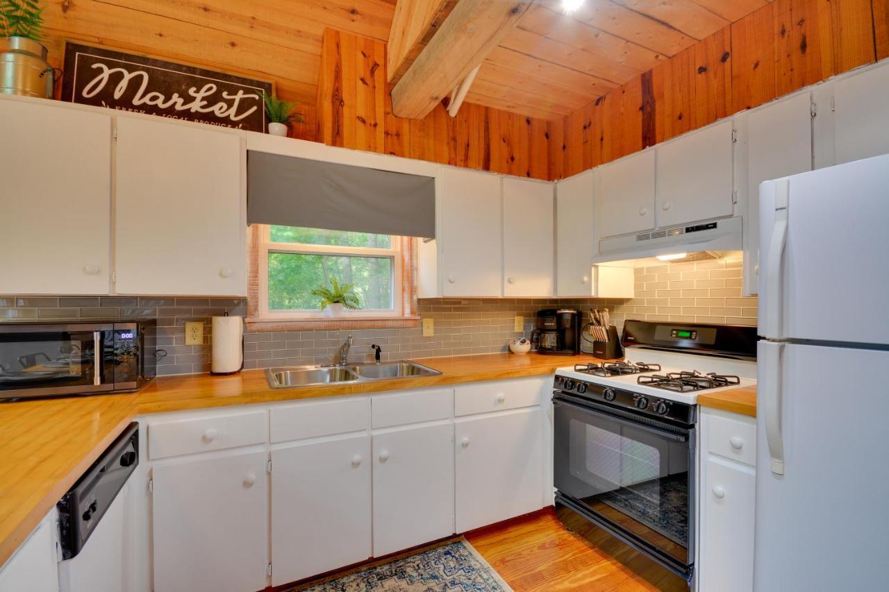 Serene Fancy Gap Cabin Retreat In Private Setting! Exterior foto